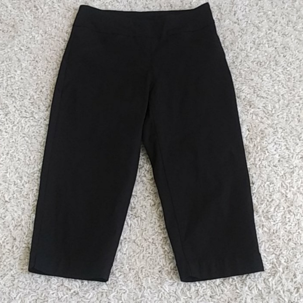Alia Crop Pants.